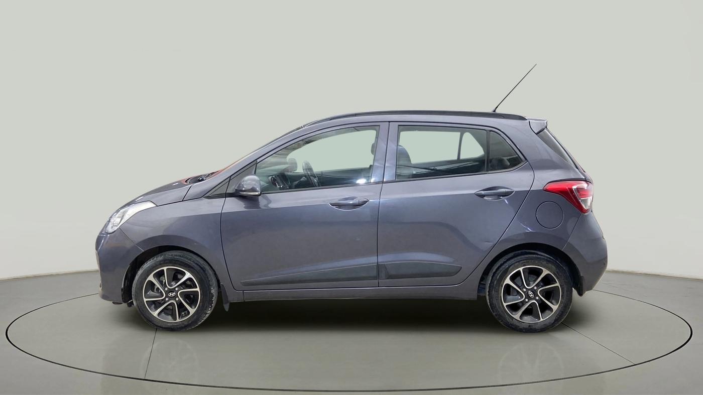 2017 Hyundai Grand i10 SPORTZ (O) AT 1.2 KAPPA VTVT, Petrol, Automatic, 52,658 km, Left Side