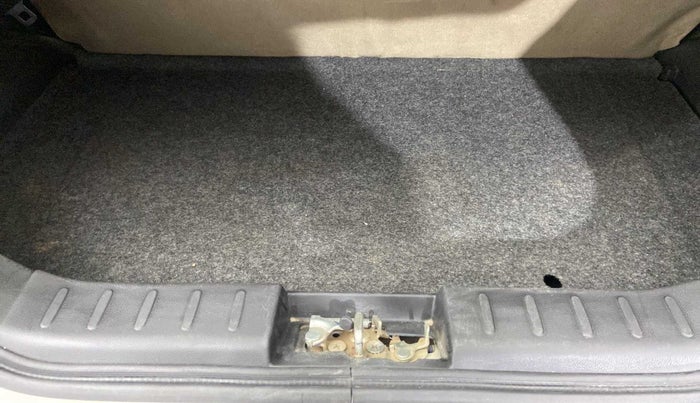 2020 Maruti Alto VXI, Petrol, Manual, 27,508 km, Boot Inside