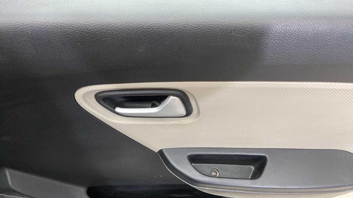 2020 Maruti Alto VXI, Petrol, Manual, 27,508 km, Driver Side Door Panels Control