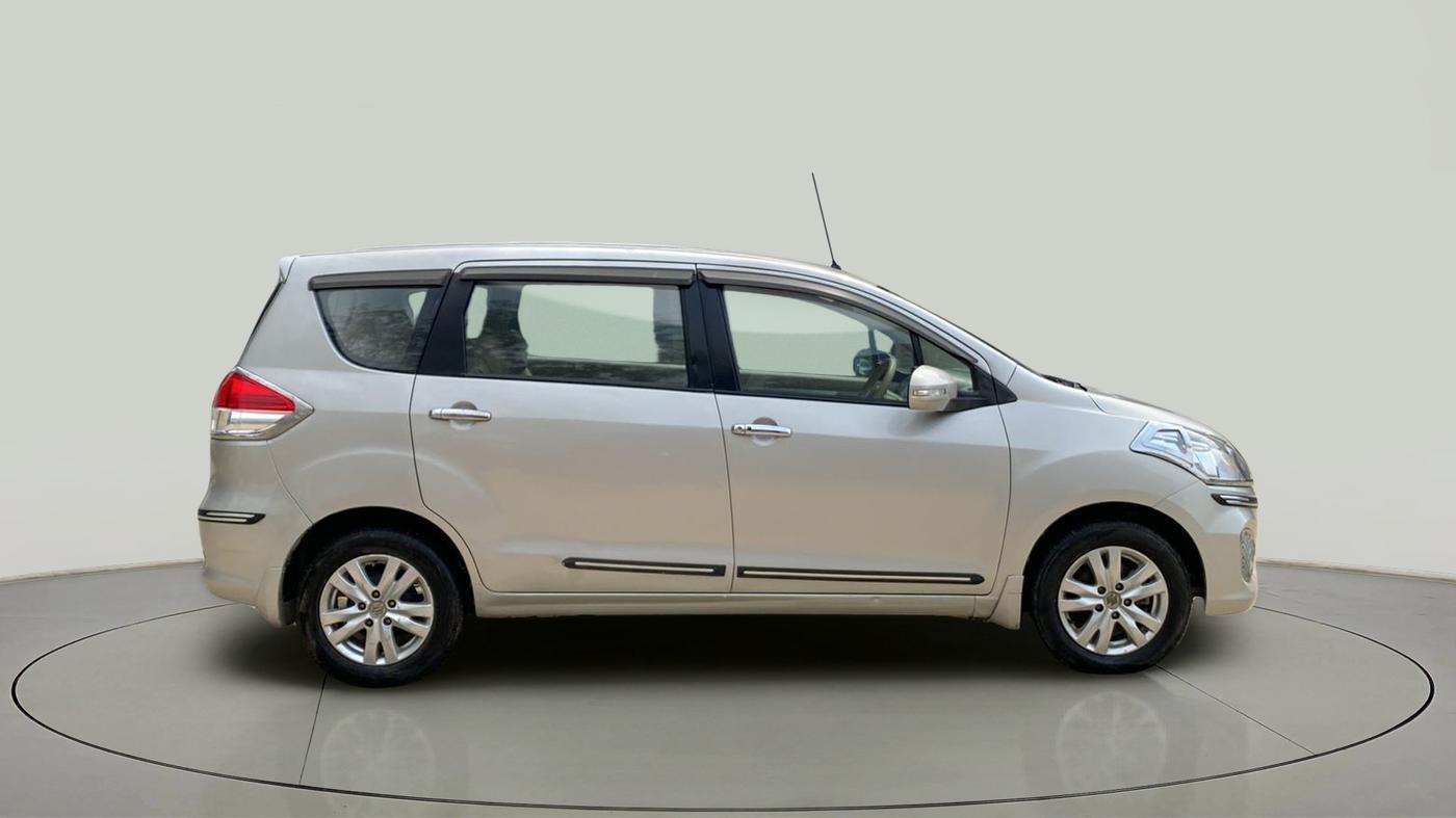 2018 Maruti Ertiga ZDI+ 1.3, Diesel, Manual, 43,814 km, Right Side View