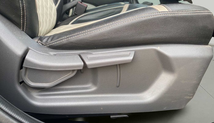 2021 Hyundai GRAND I10 NIOS MAGNA 1.2 KAPPA VTVT, Petrol, Manual, 40,933 km, Driver Side Adjustment Panel
