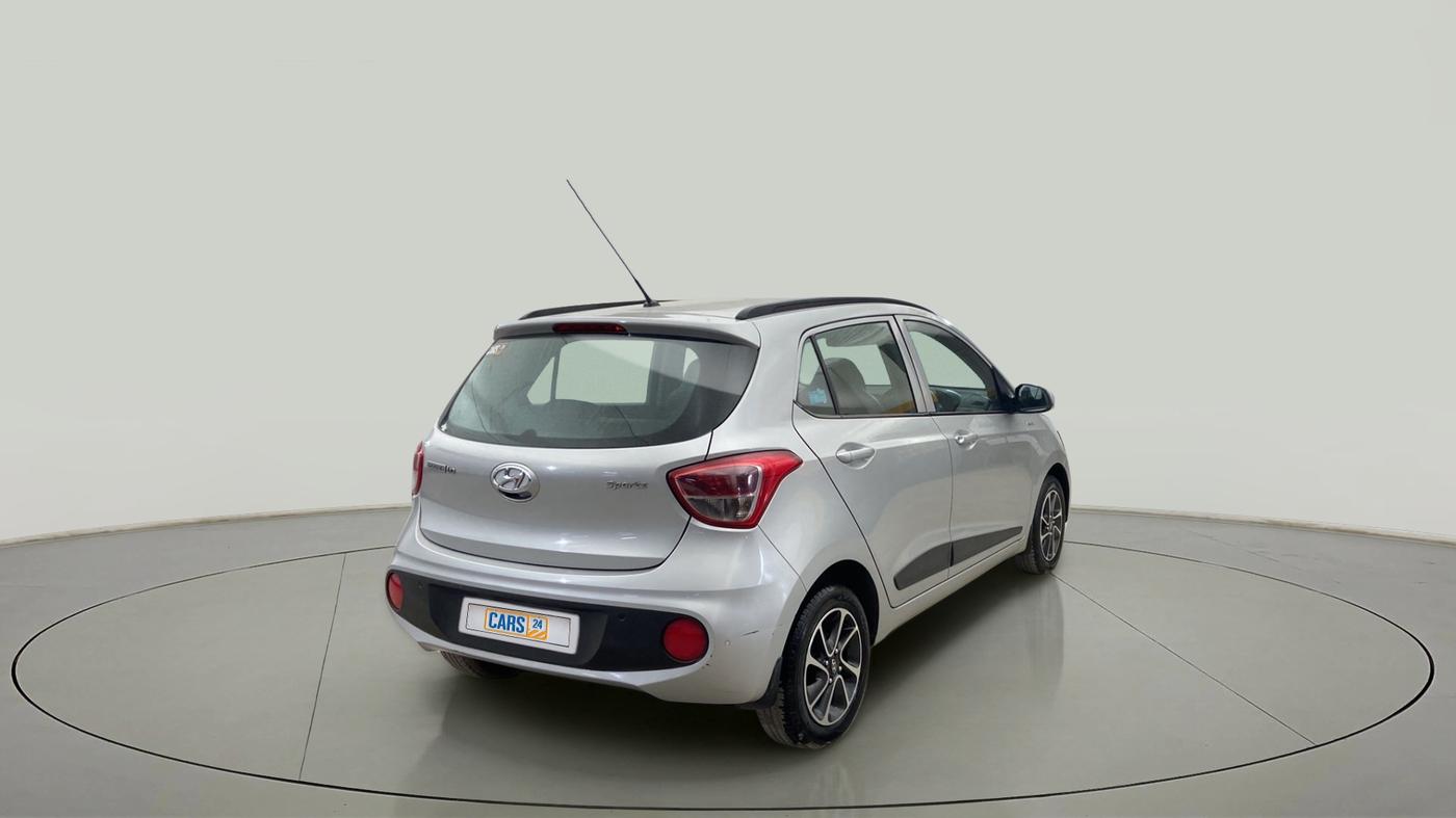 2018 Hyundai Grand i10 SPORTZ (O) AT 1.2 KAPPA VTVT, Petrol, Automatic, 28,334 km, Right Back Diagonal