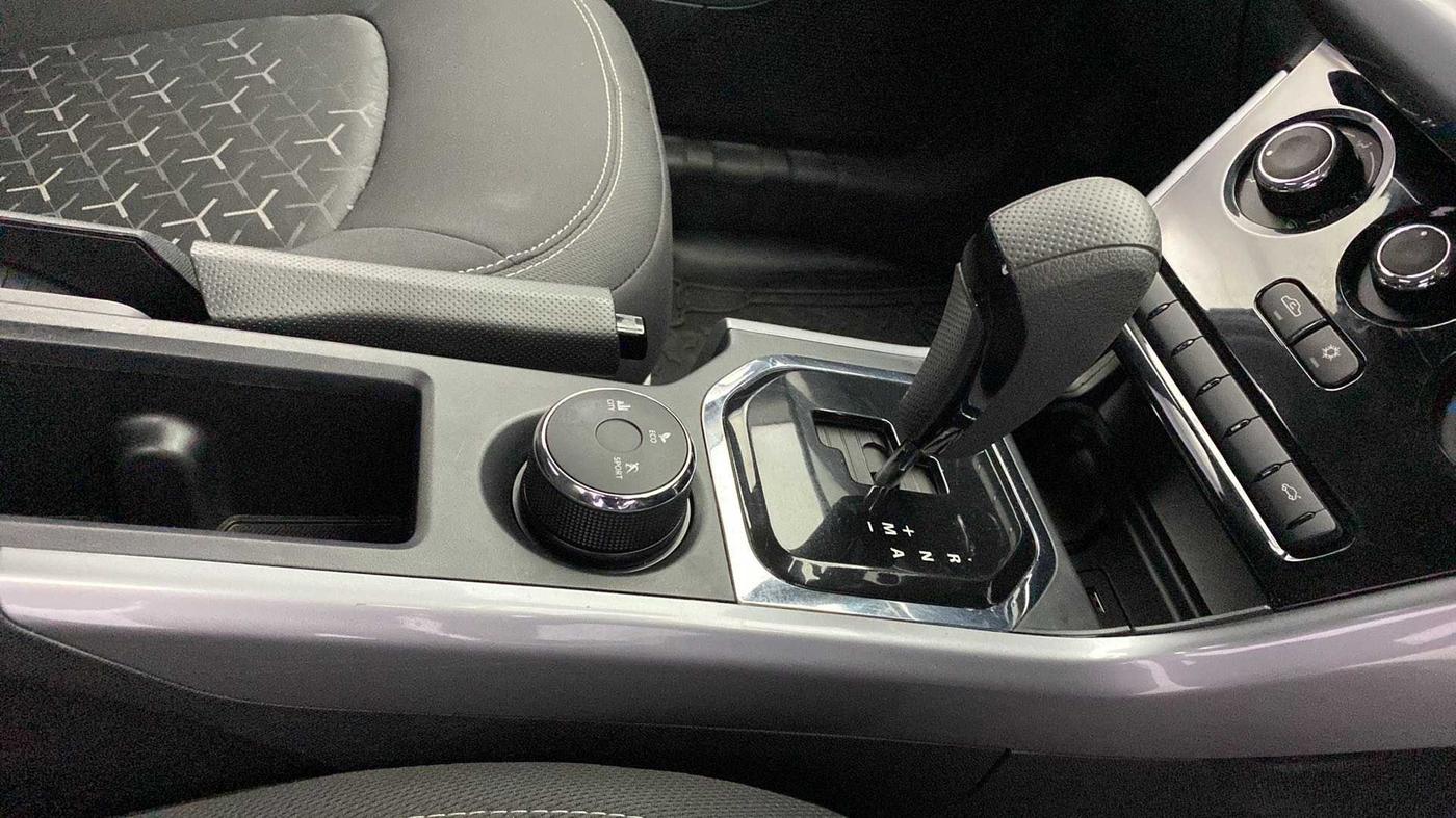2021 Tata NEXON XMA SUNROOF PETROL, Petrol, Automatic, 17,227 km, Gear Lever