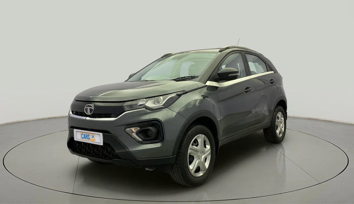 2021 Tata NEXON XMA SUNROOF PETROL, Petrol, Automatic, 17,227 km, Left Front Diagonal