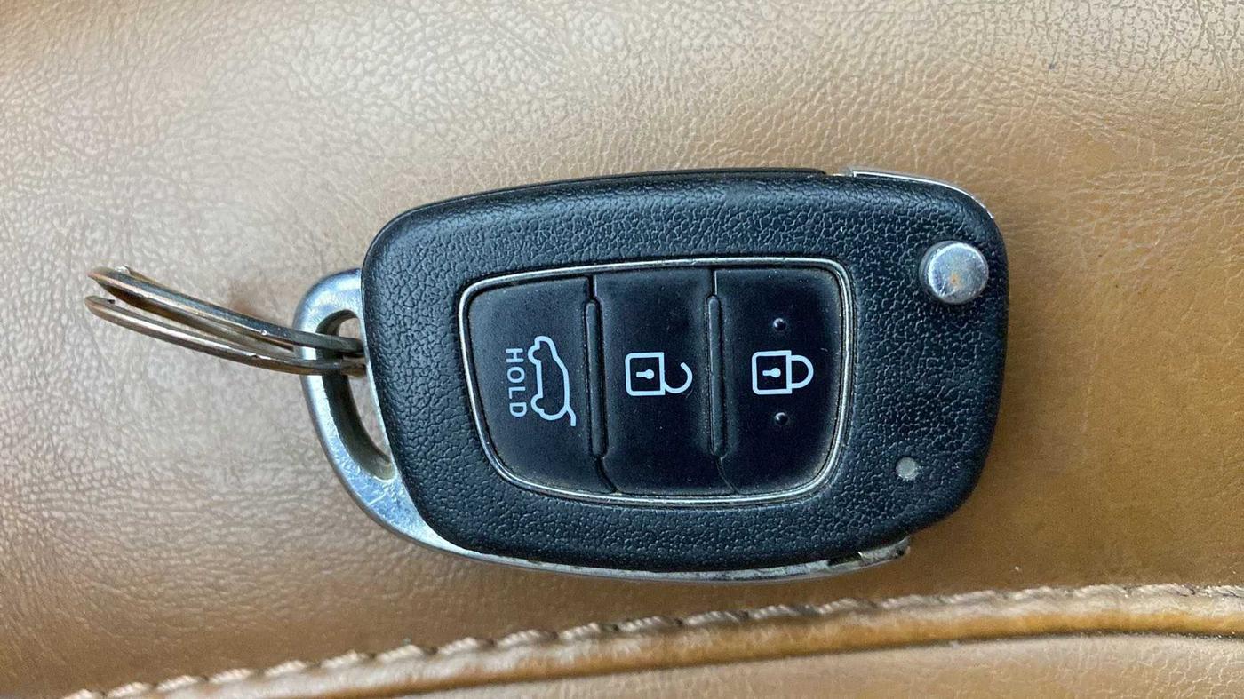 2016 Hyundai i20 Active 1.2 S, Petrol, Manual, 43,754 km, Key Close Up