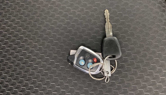 2019 Maruti Baleno SIGMA PETROL 1.2, Petrol, Manual, 32,458 km, Key Close Up