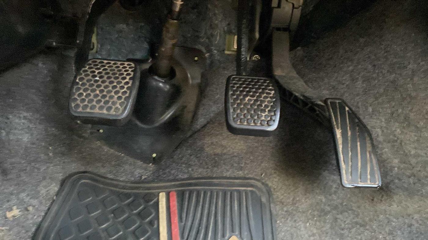 2017 Maruti Alto 800 LXI, Petrol, Manual, 9,292 km, Pedals