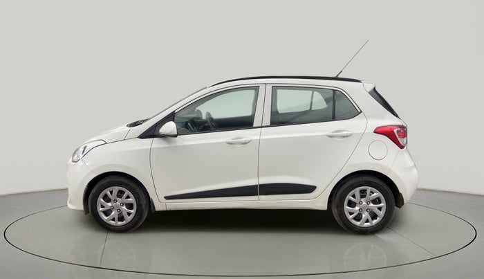 2017 Hyundai Grand i10 SPORTZ (O) 1.2 KAPPA VTVT, Petrol, Manual, 27,400 km, Left Side