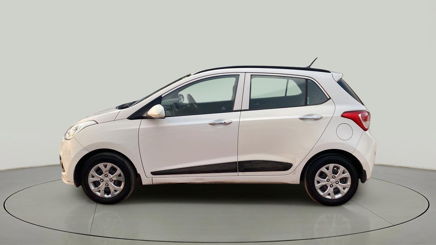 2013 Hyundai Grand i10 SPORTZ 1.2 KAPPA VTVT, Petrol, Manual, 65,081 km, Left Side