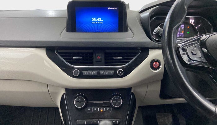 2020 Tata NEXON XZA PLUS (O) PETROL DUAL TONE, Petrol, Automatic, 38,099 km, Air Conditioner