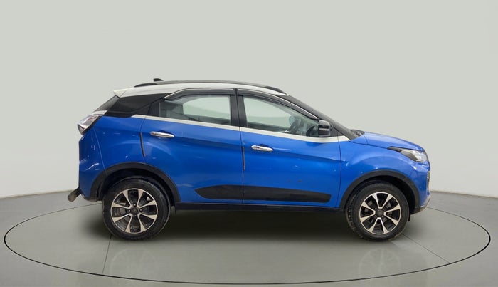 2020 Tata NEXON XZA PLUS (O) PETROL DUAL TONE, Petrol, Automatic, 38,099 km, Right Side View