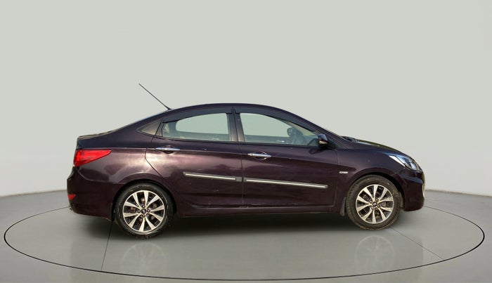 2013 Hyundai Verna FLUIDIC 1.6 CRDI SX, Diesel, Manual, 66,988 km, Right Side View