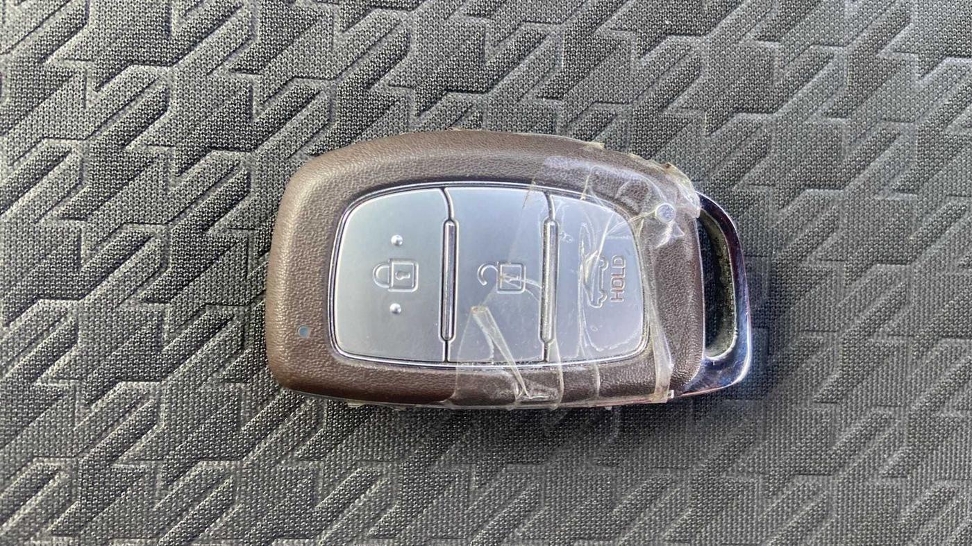 2019 Hyundai i20 Active 1.2 SX, Petrol, Manual, 22,571 km, Key Close Up