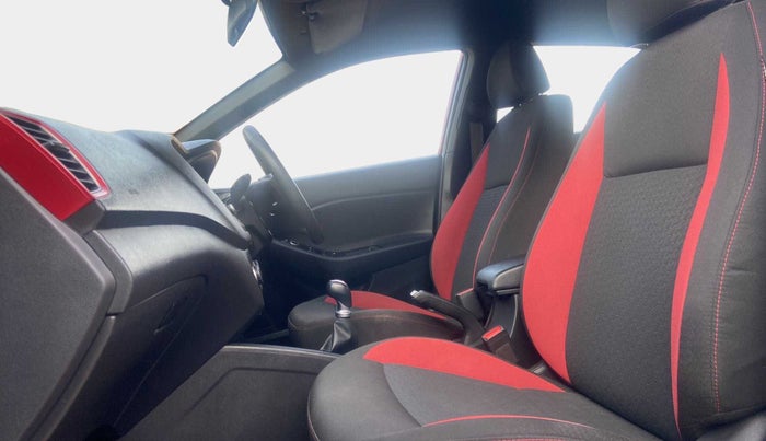 2019 Hyundai i20 Active 1.2 SX, Petrol, Manual, 22,571 km, Right Side Front Door Cabin