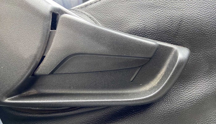 2022 Maruti S PRESSO VXI+, Petrol, Manual, 17,339 km, Driver Side Adjustment Panel