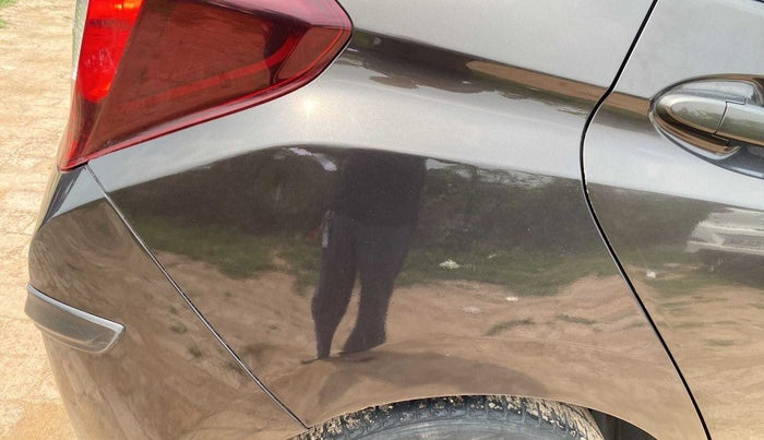 2018 Honda Jazz 1.2L I-VTEC V CVT, Petrol, Automatic, 31,030 km, Right quarter panel - Slightly dented