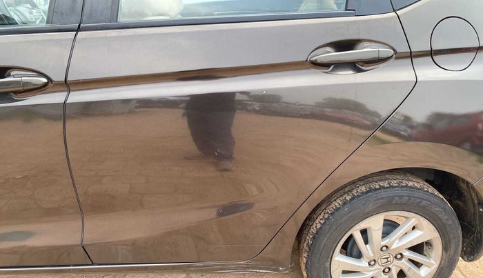 2018 Honda Jazz 1.2L I-VTEC V CVT, Petrol, Automatic, 31,030 km, Rear left door - Minor scratches