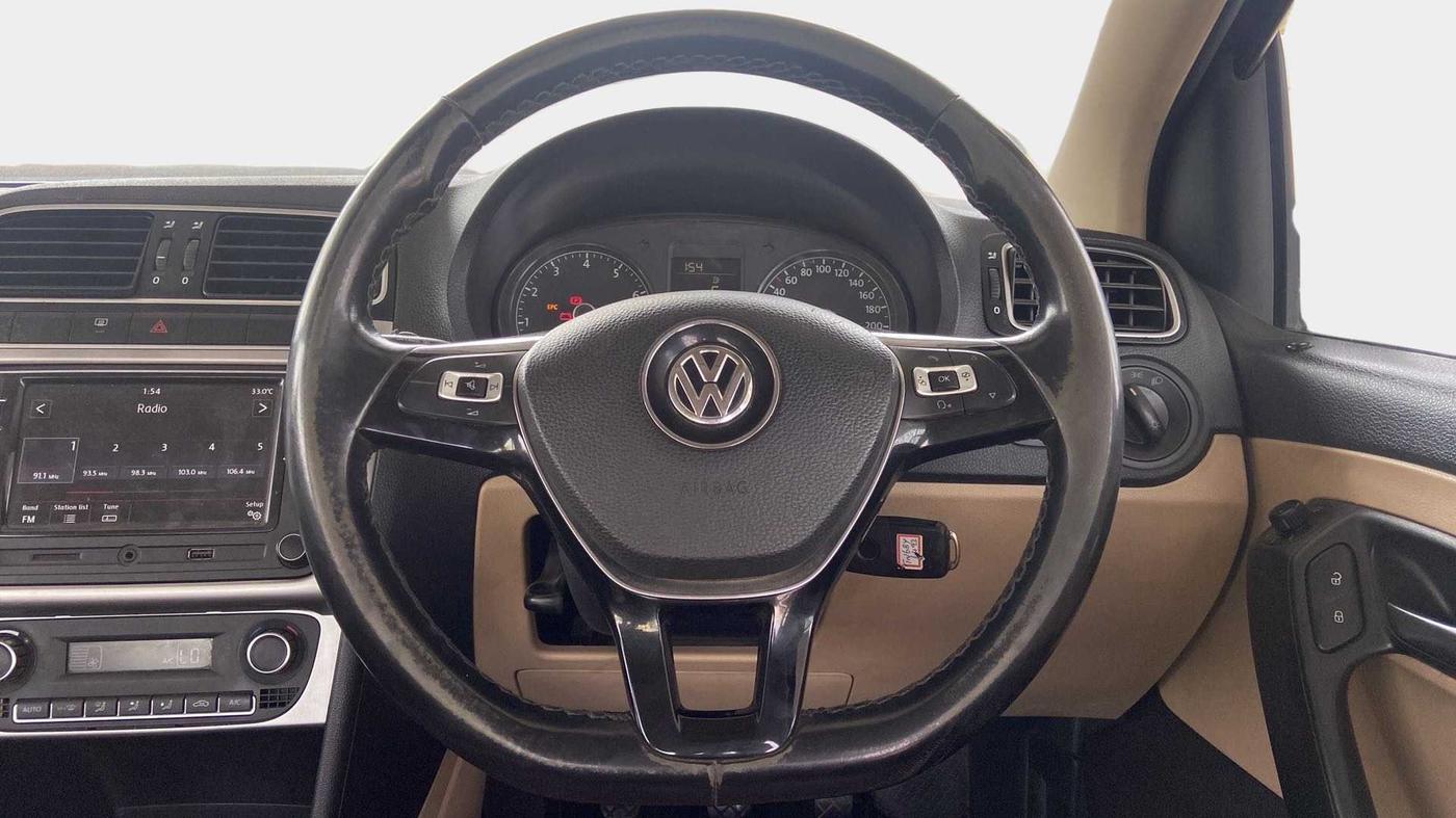 2018 Volkswagen Ameo HIGHLINE PLUS 1.0L 16 ALLOY, Petrol, Manual, 44,284 km, Steering Wheel Close Up