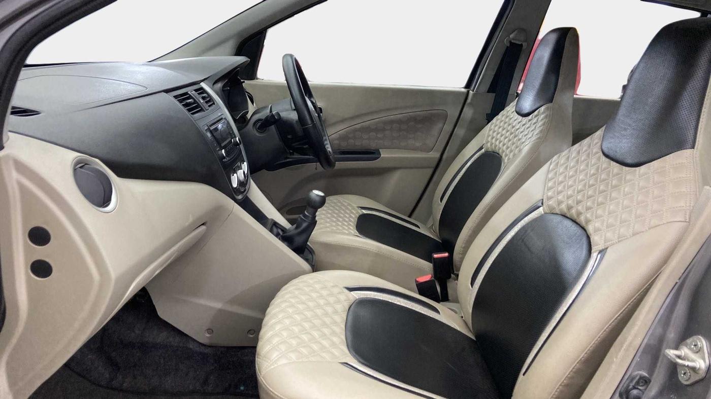 2017 Maruti Celerio ZXI, Petrol, Manual, 30,538 km, Right Side Front Door Cabin