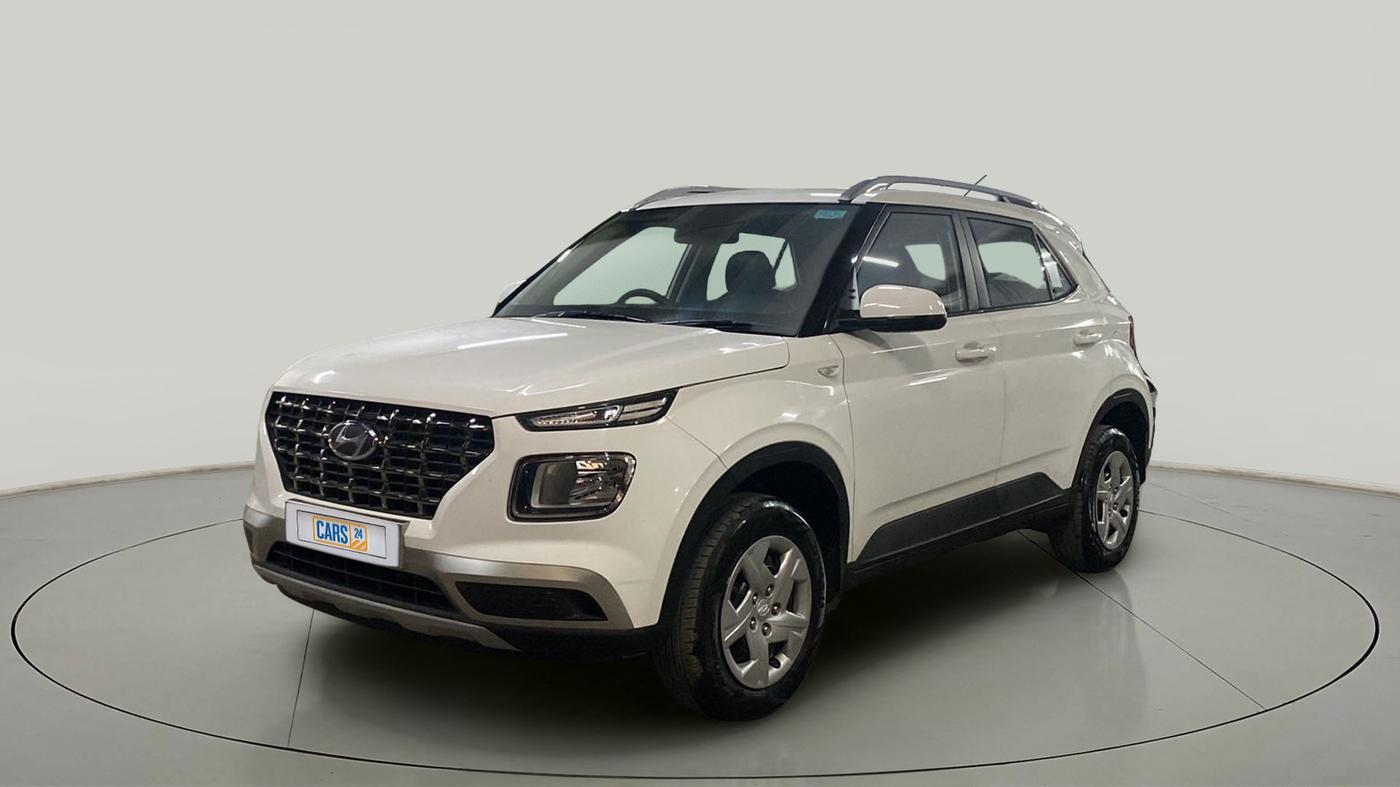2022 Hyundai VENUE S 1.2, Petrol, Manual, 8,958 km, Left Front Diagonal