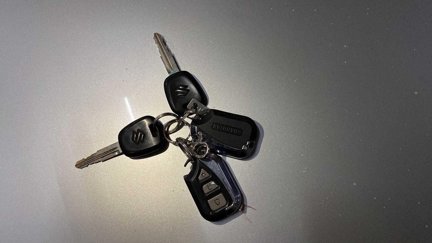2015 Maruti Alto K10 VXI AMT, Petrol, Automatic, 42,635 km, Key Close Up