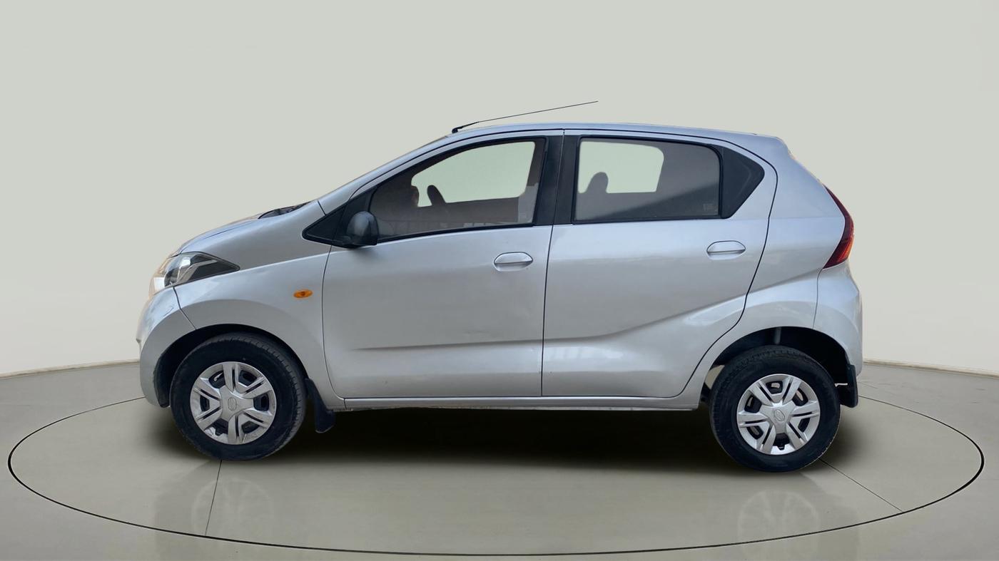 2017 Datsun Redi Go S, Petrol, Manual, 57,201 km, Left Side
