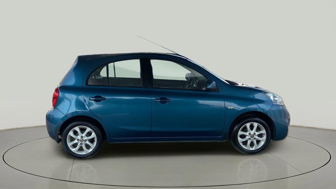 2017 Nissan Micra XV CVT, Petrol, Automatic, 42,224 km, Right Side View