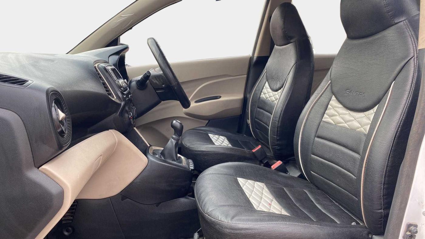2020 Hyundai NEW SANTRO MAGNA, Petrol, Manual, 33,737 km, Right Side Front Door Cabin