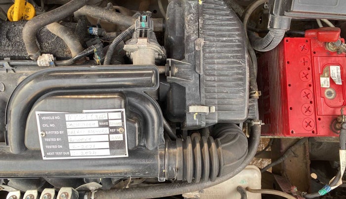 2016 Renault Kwid RXT 0.8 (O), CNG, Manual, 79,843 km, Open Bonet