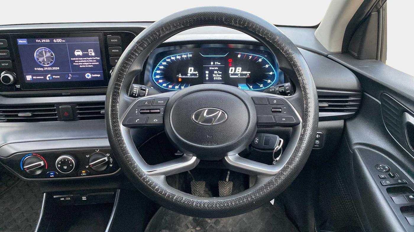 2021 Hyundai NEW I20 SPORTZ 1.2 MT, CNG, Manual, 40,535 km, Steering Wheel Close Up