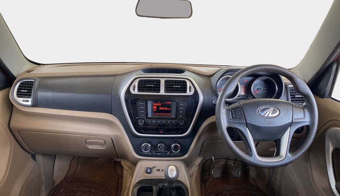 2016 Mahindra TUV300 T8, Diesel, Manual, 1,12,431 km, Dashboard