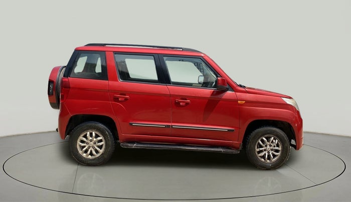 2016 Mahindra TUV300 T8, Diesel, Manual, 1,12,431 km, Right Side View