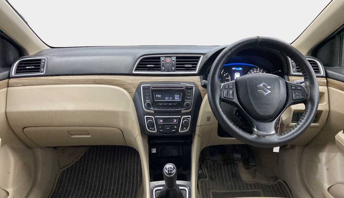 2018 Maruti Ciaz DELTA 1.5 SHVS MT PETROL, Petrol, Manual, 17,247 km, Dashboard