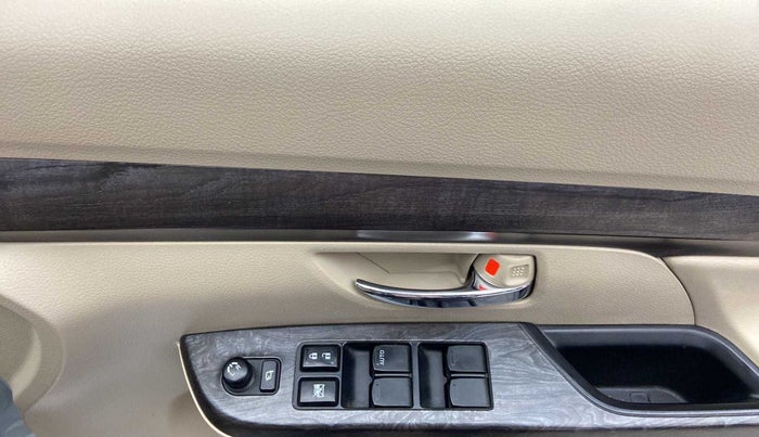 2022 Maruti Ertiga ZXI+ AT SHVS, Petrol, Automatic, 21,894 km, Driver Side Door Panels Control
