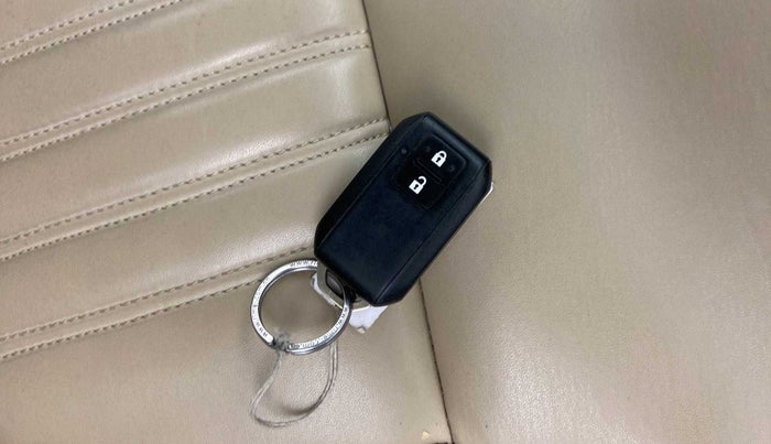 2022 Maruti Ertiga ZXI+ AT SHVS, Petrol, Automatic, 21,894 km, Key Close Up