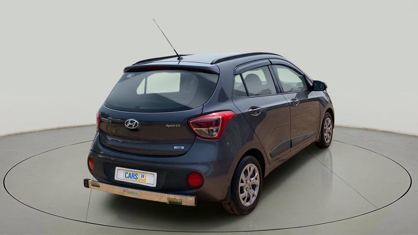 2017 Hyundai Grand i10 SPORTZ (O) 1.2 KAPPA VTVT, Petrol, Manual, 19,137 km, Right Back Diagonal