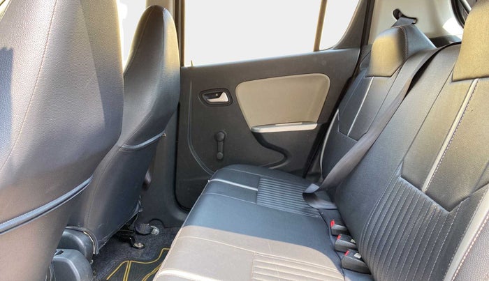 2016 Maruti Alto K10 VXI, Petrol, Manual, 64,187 km, Right Side Rear Door Cabin