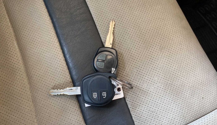 2017 Maruti Wagon R 1.0 VXI, Petrol, Manual, 69,654 km, Lock system - Remote key not working