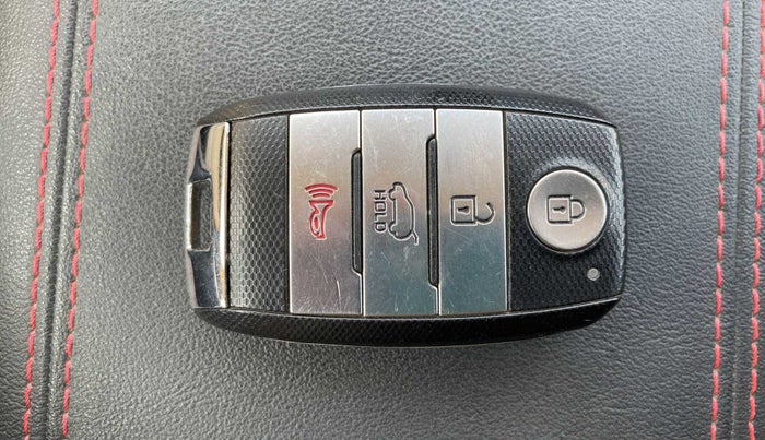 2020 KIA SELTOS GTX PLUS 1.4 PETROL, Petrol, Manual, 28,589 km, Key Close Up