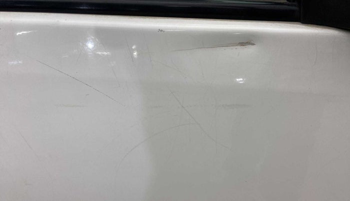2018 Maruti Wagon R 1.0 LXI CNG, CNG, Manual, 65,038 km, Driver-side door - Slightly dented
