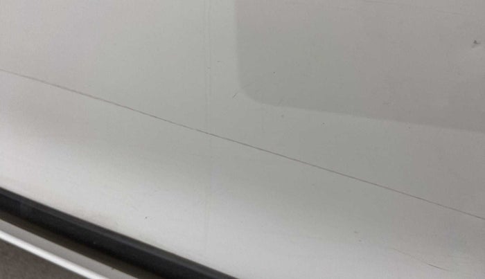2018 Maruti Wagon R 1.0 LXI CNG, CNG, Manual, 65,038 km, Front passenger door - Minor scratches