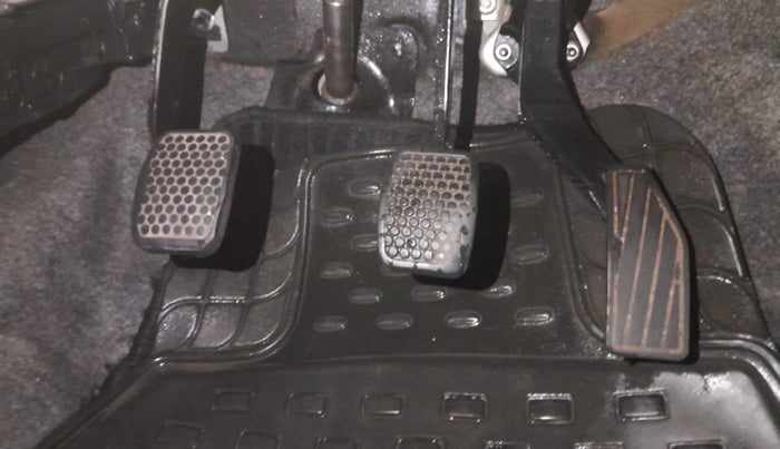 2018 Maruti Alto K10 VXI, Petrol, Manual, 87,939 km, Pedals