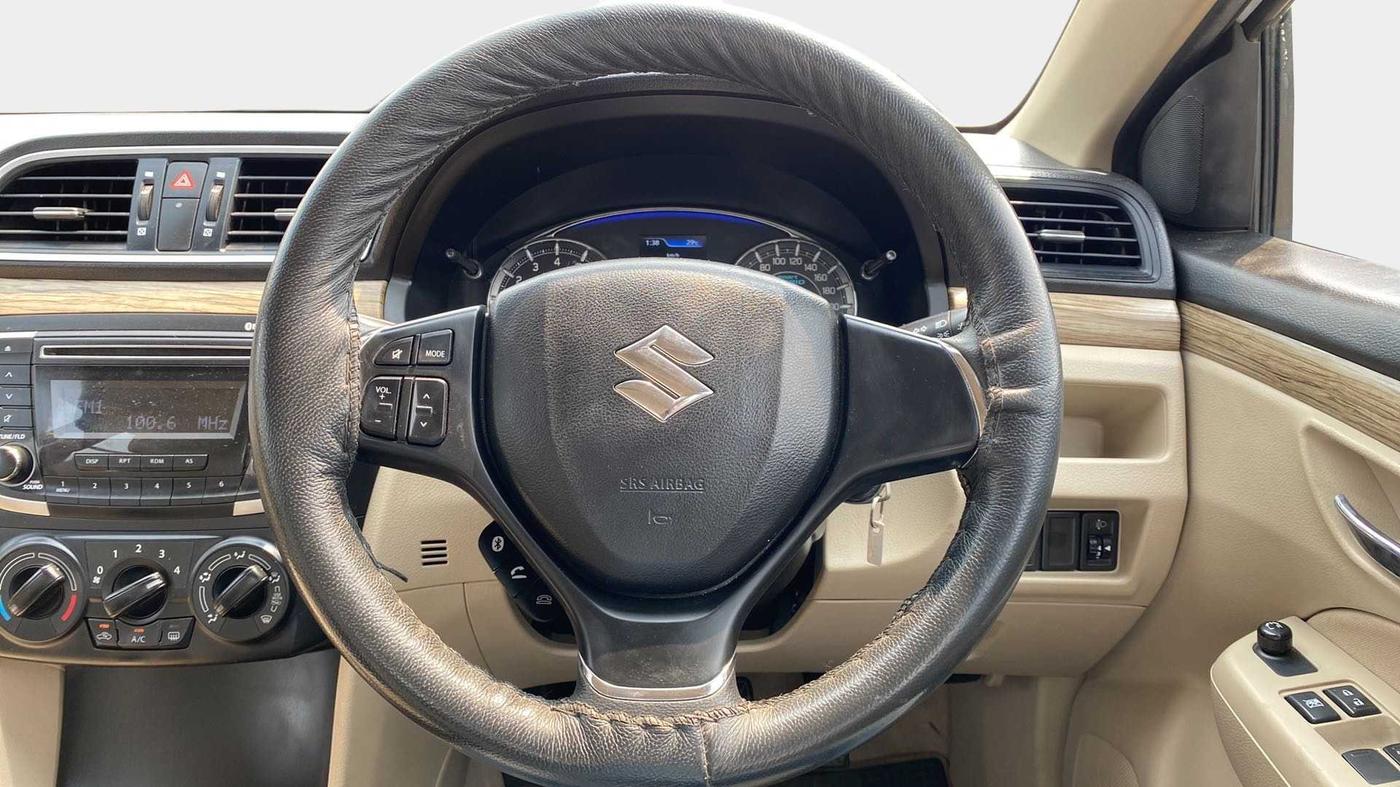 2021 Maruti Ciaz SIGMA 1.5 SHVS MT  PETROL, Petrol, Manual, 29,419 km, Steering Wheel Close Up
