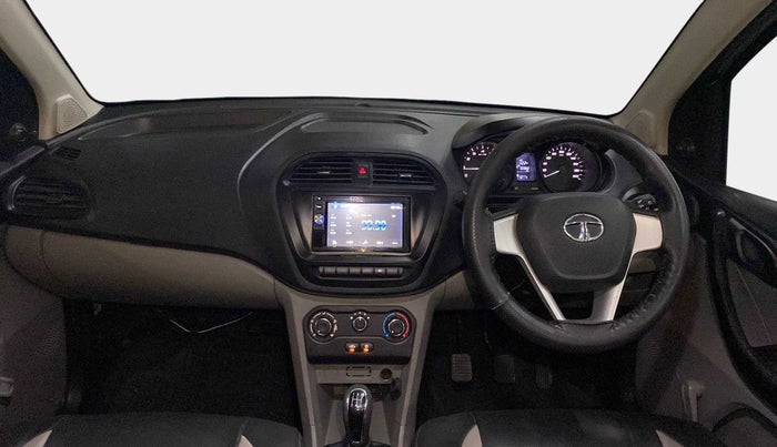 2018 Tata Tiago XE PETROL, Petrol, Manual, 10,376 km, Dashboard