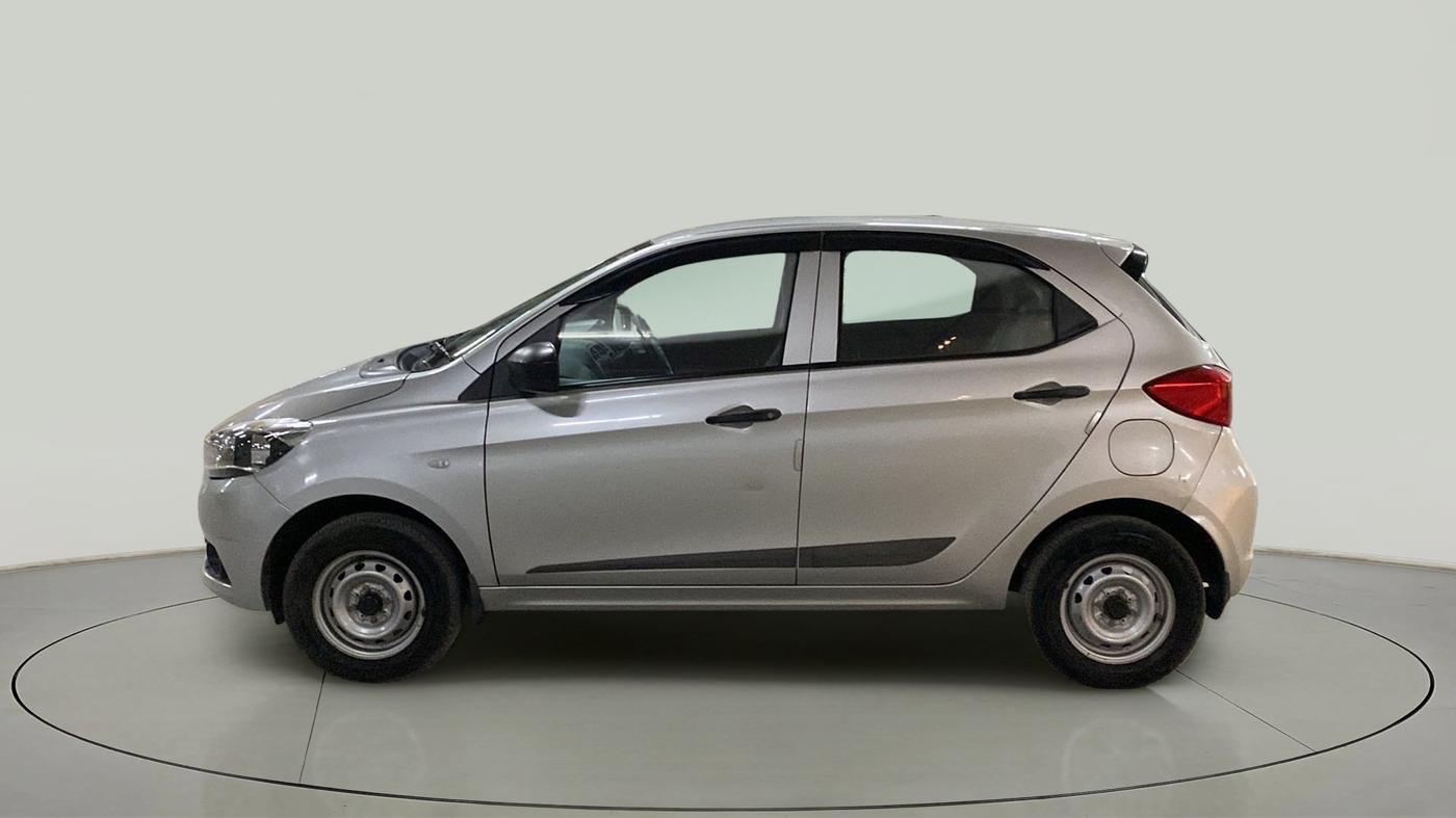 2018 Tata Tiago XE PETROL, Petrol, Manual, 10,376 km, Left Side