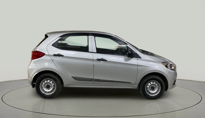 2018 Tata Tiago XE PETROL, Petrol, Manual, 10,376 km, Right Side View