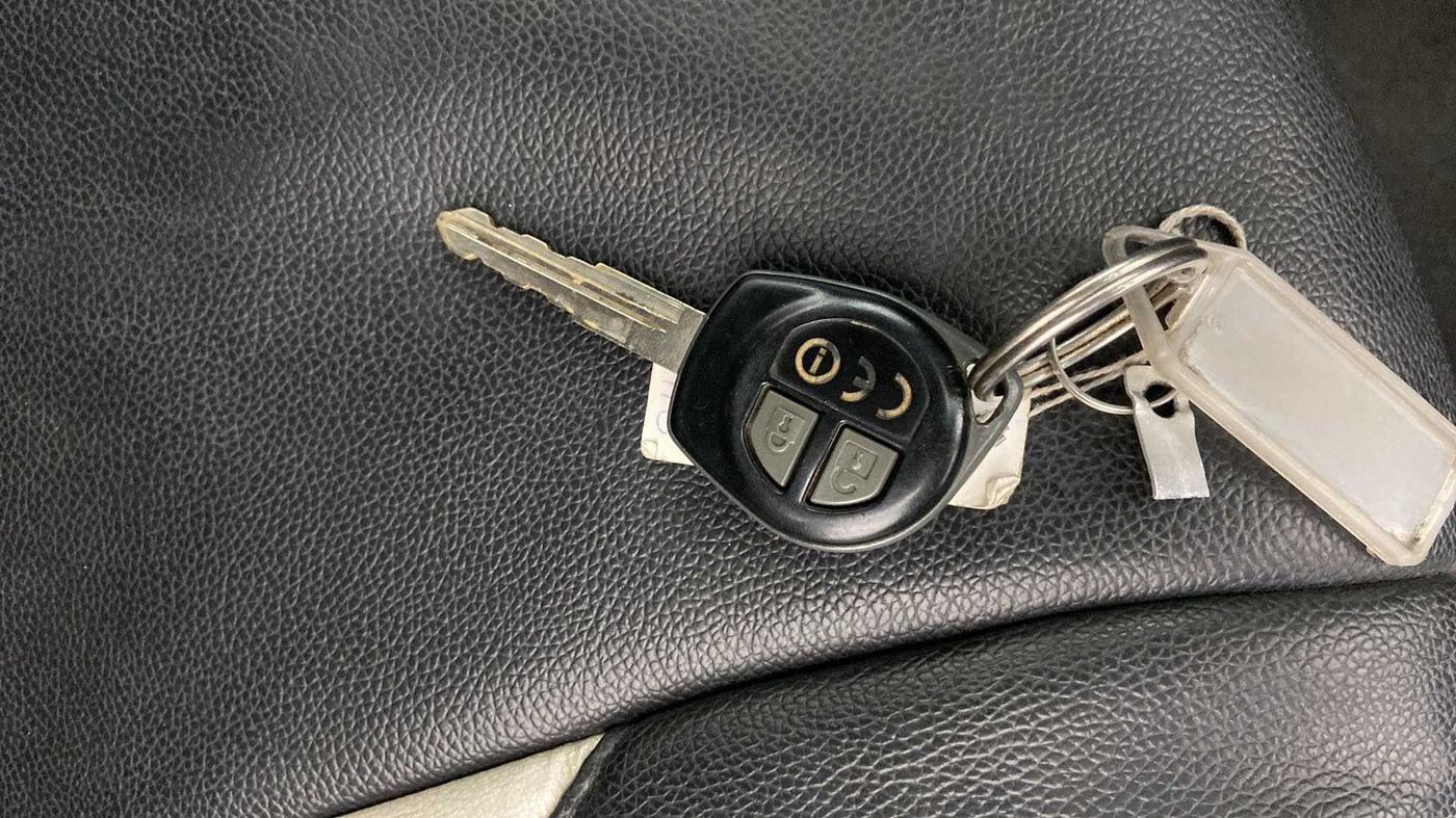 2016 Maruti Baleno DELTA PETROL 1.2, Petrol, Manual, 59,239 km, Key Close Up