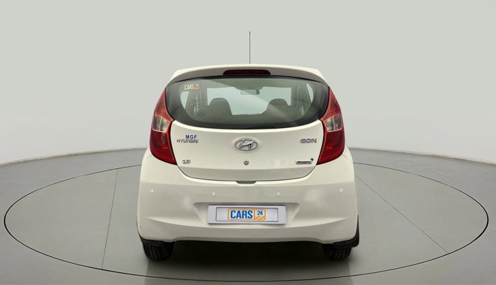 2015 Hyundai Eon 1.0 MAGNA +, Petrol, Manual, 23,371 km, Back/Rear