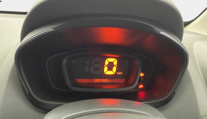 2016 Renault Kwid RXT 1.0 (O), Petrol, Manual, 33,441 km, Odometer Image