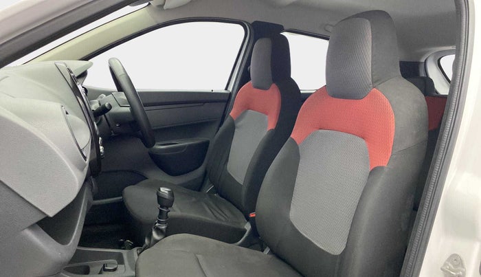 2016 Renault Kwid RXT 1.0 (O), Petrol, Manual, 33,441 km, Right Side Front Door Cabin